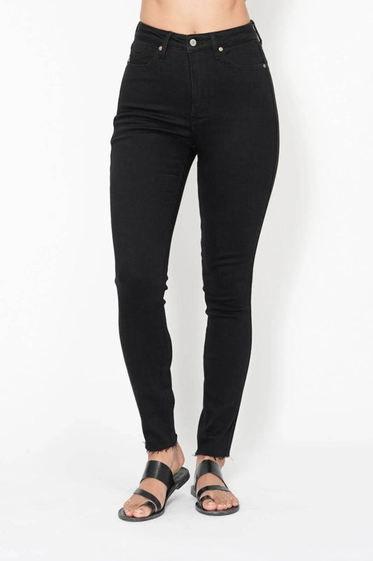 Judy Blue Full Size High Waisted Tummy Control Shield Pockets Skinny Jeans Plus Size - Rosa Apparel