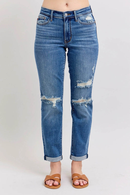Judy Blue Full Size Mr Vintage Wash Boyfriend Fit W/ Destroy Jeans Plue Size - Rosa Apparel