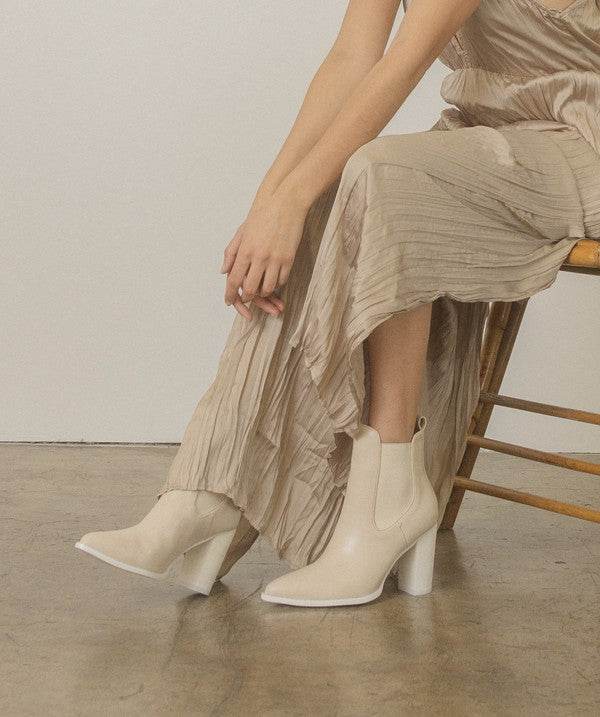 Oasis Society Esmee - Chelsea Boot Heel - Rosa Apparel