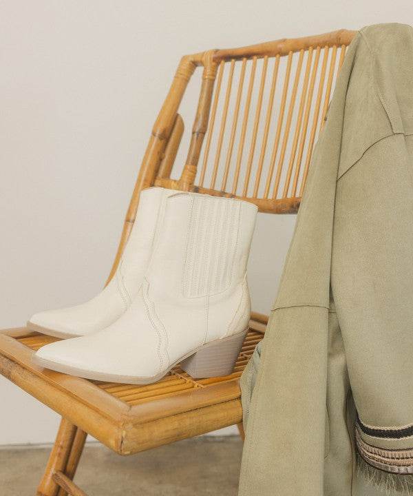 OASIS SOCIETY Dawn - Paneled Western Bootie - Rosa Apparel