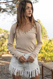 POL Studded Ribbed V-Neck Long Sleeves Top - Rosa Apparel