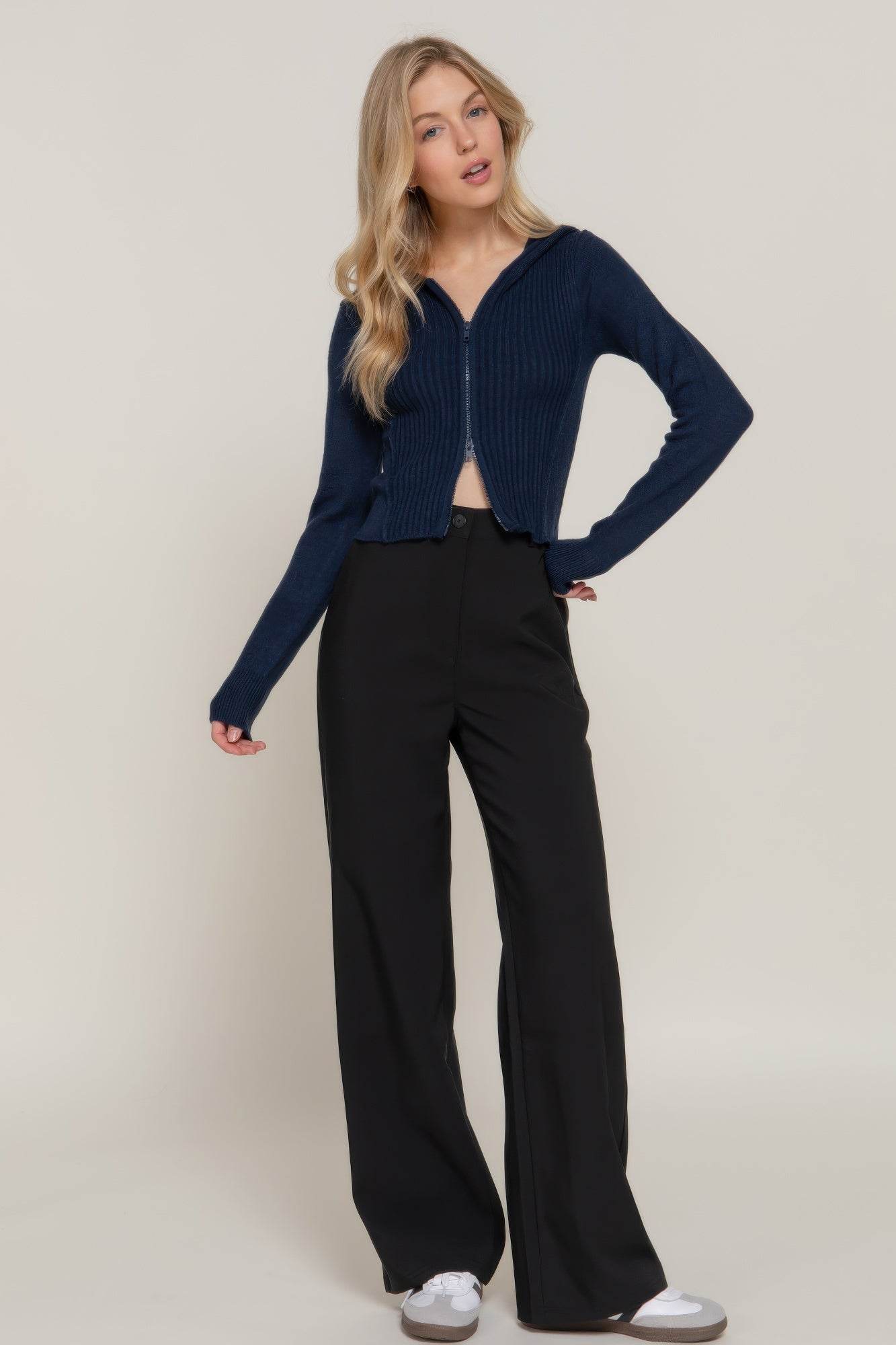 2-Way Zip Closure Cropped Hoodie - Rosa Apparel