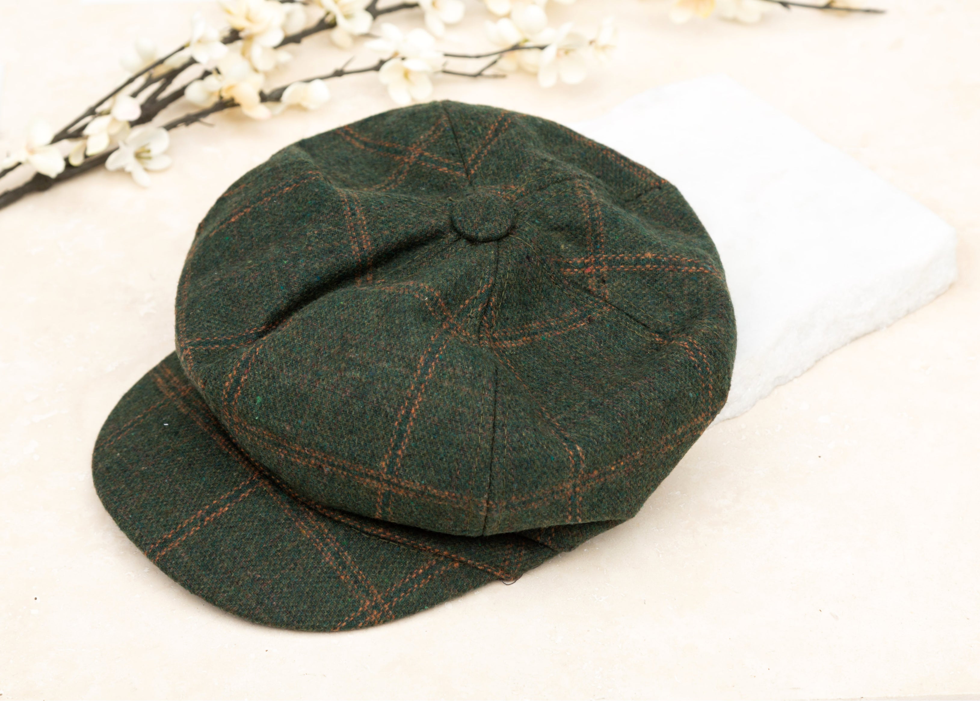 Aili’s Corner Tweed Newsboy Cap Classic Plaid Style