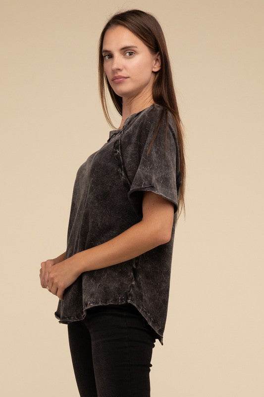Zenana Back Patch Crinkle Washed Raglan Sleeve T-Shirt - Rosa Apparel
