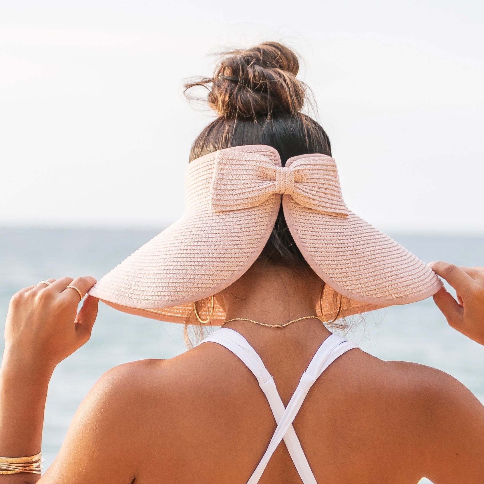 Aili’s Corner Foldable Wide Brim Straw Bow Visor Hat