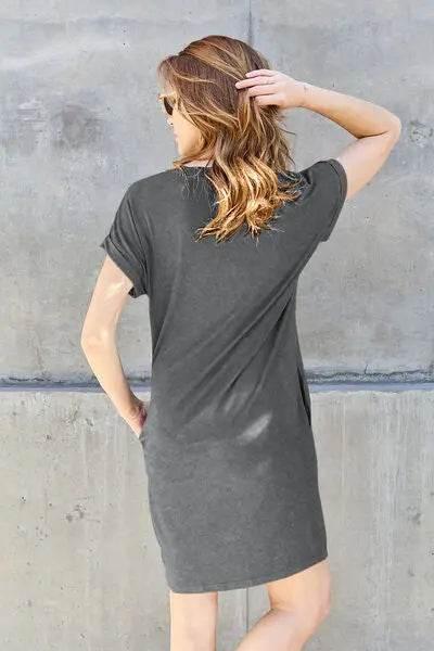 Basic Bae Full Size Round Neck Short Sleeve Dress with Pockets - Rosa Apparel