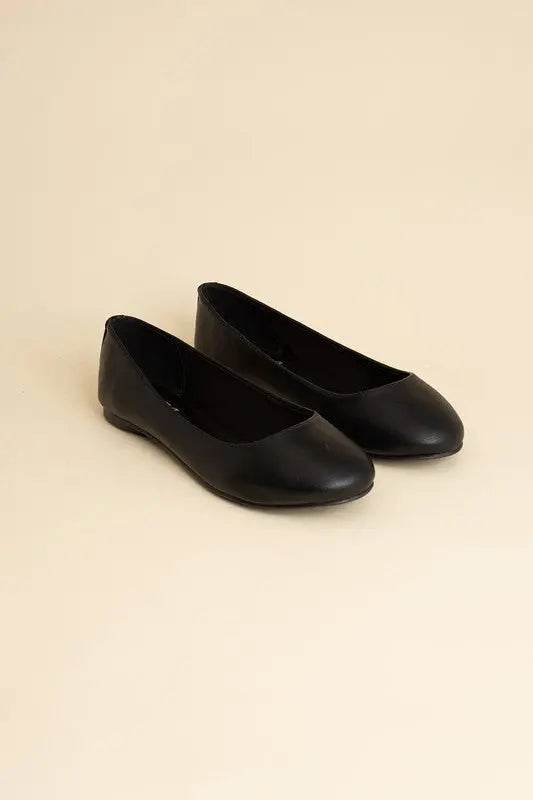 Elegant Kreme Classic Flats - Rosa Apparel