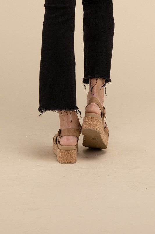 Fortune Dynamic Chic AMENDA-S Platform Sandal Wedge - Rosa Apparel
