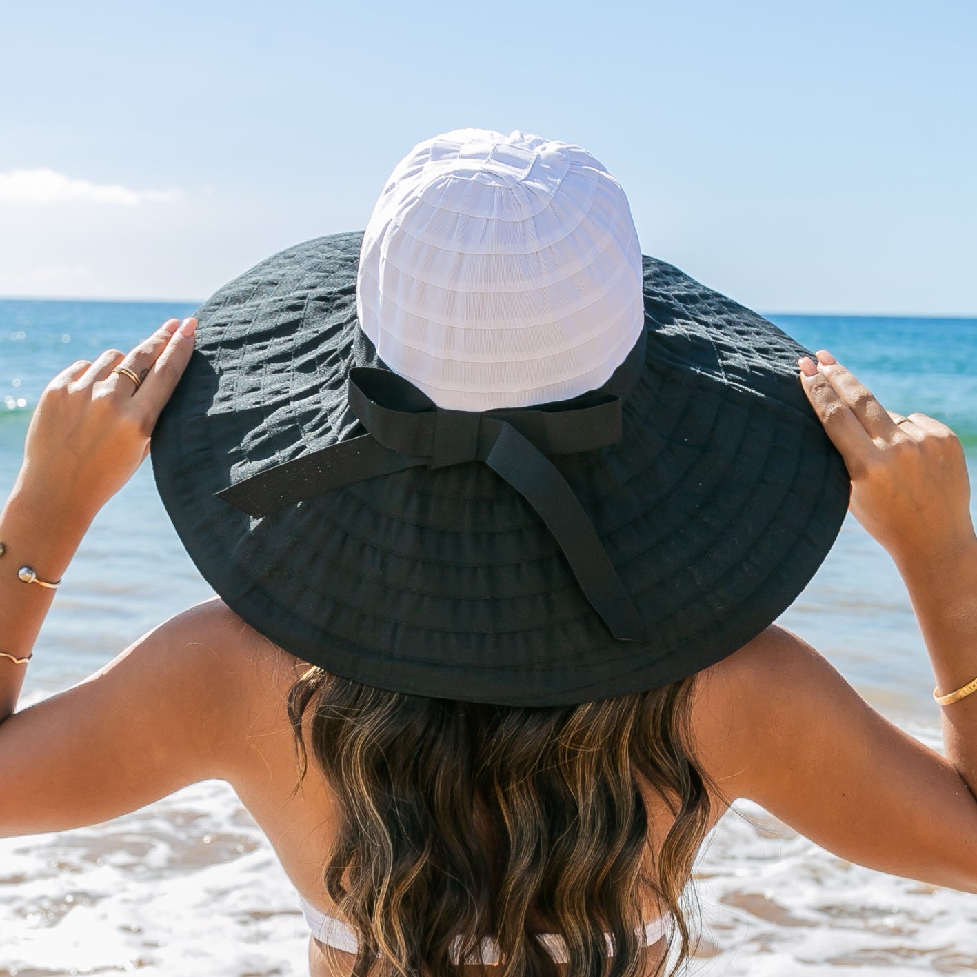 Aili’s Corner Classic Bow Wide Brim Sunhat