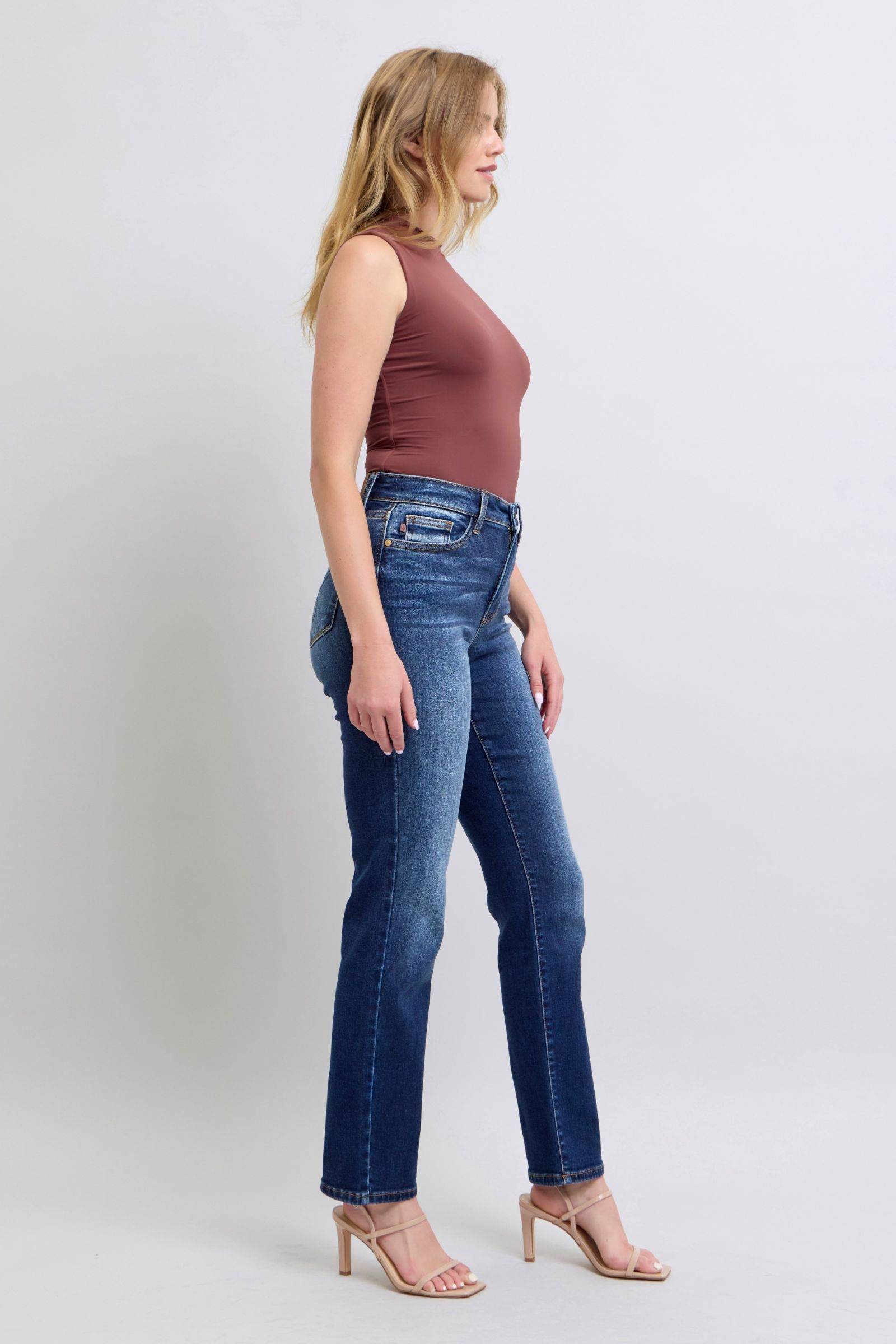 Judy Blue Full Size Washed Straight Leg Jeans with Pockets - Rosa Apparel
