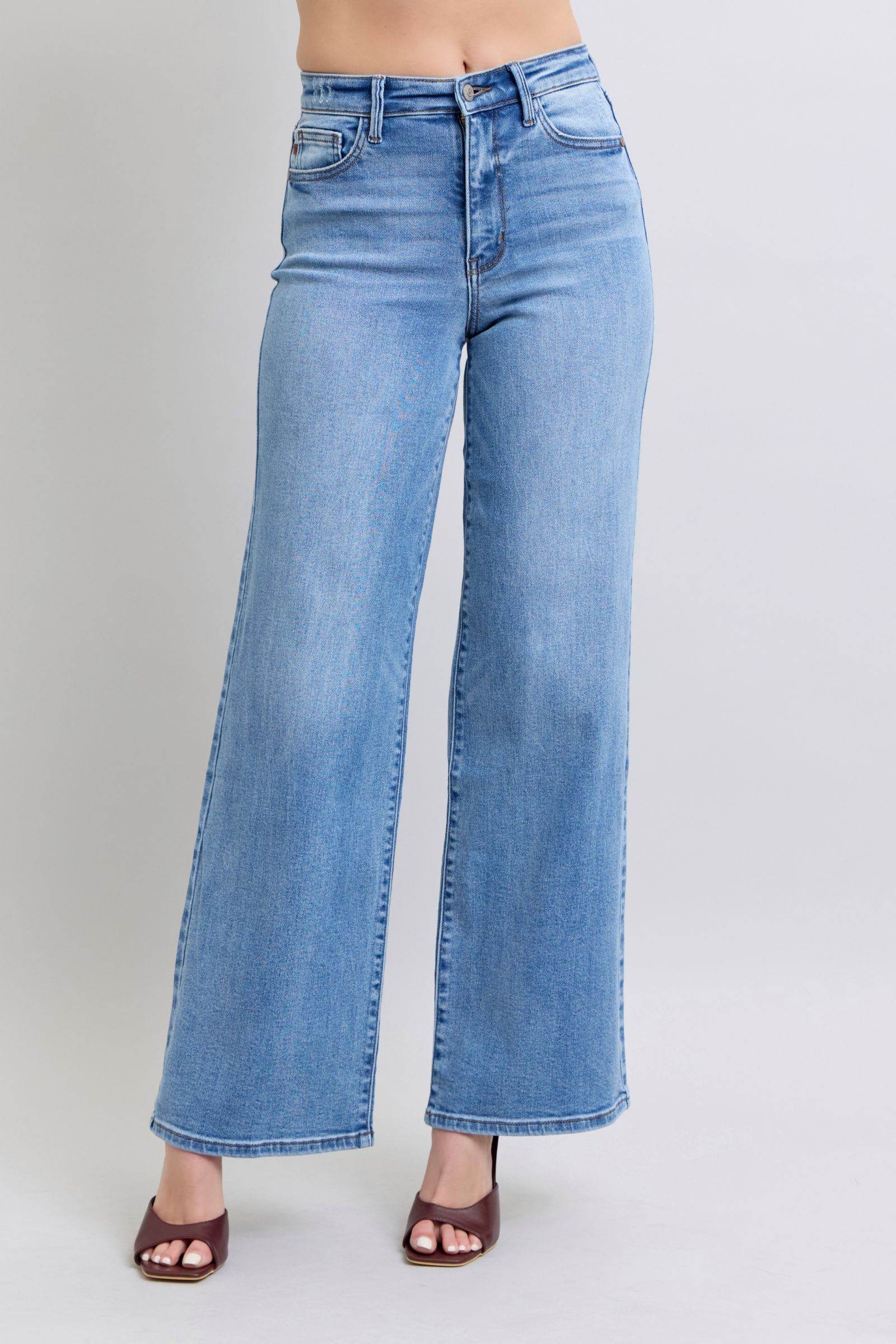 Judy Blue Full Size Wide Leg Jeans with Pockets - Rosa Apparel
