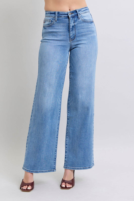 Judy Blue Full Size Wide Leg Jeans with Pockets - Rosa Apparel