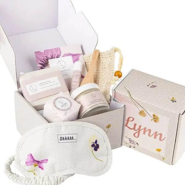 Lizush Lavender Bath and Body set, Natural Skincare Appreciation Gift Box - Rosa Apparel