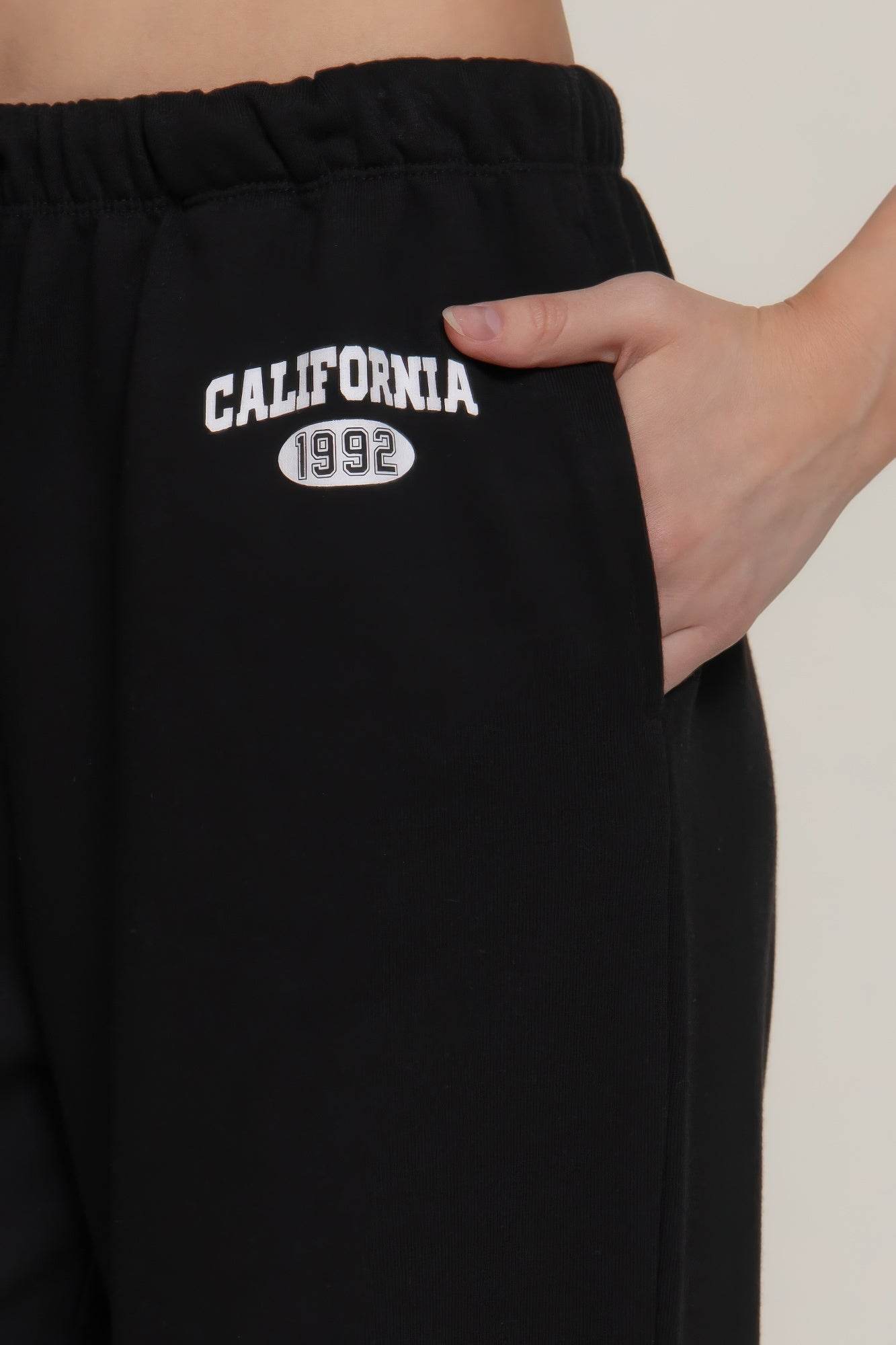 Waistband Print Detail Sweatpants – Black - Rosa Apparel