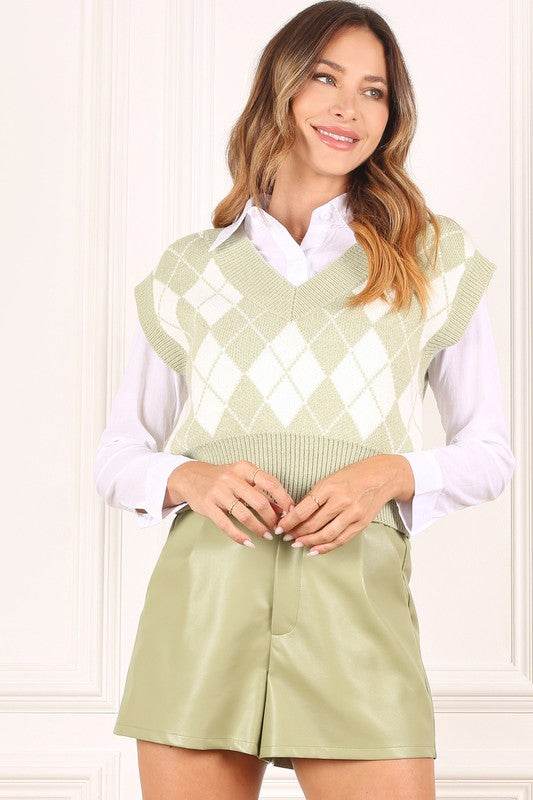 Lilou Knitted Argyle V-Neck Sleeveless Stretch Sweater Vest - Rosa Apparel